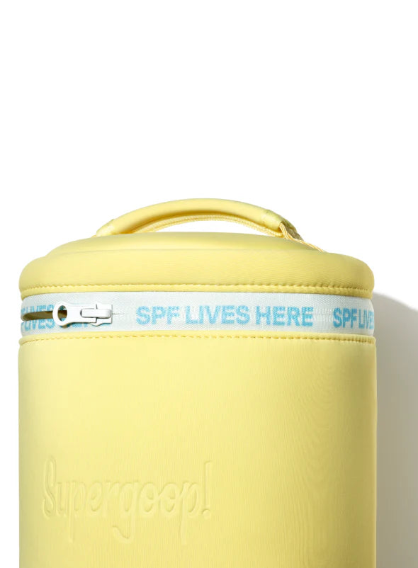 a002bb30980f6e65955ab63ec0ebe39b_2638039d-dba5-4f0d-93d9-578a47435b54.jpg supergoop SPF Travel Caddy - Image 4